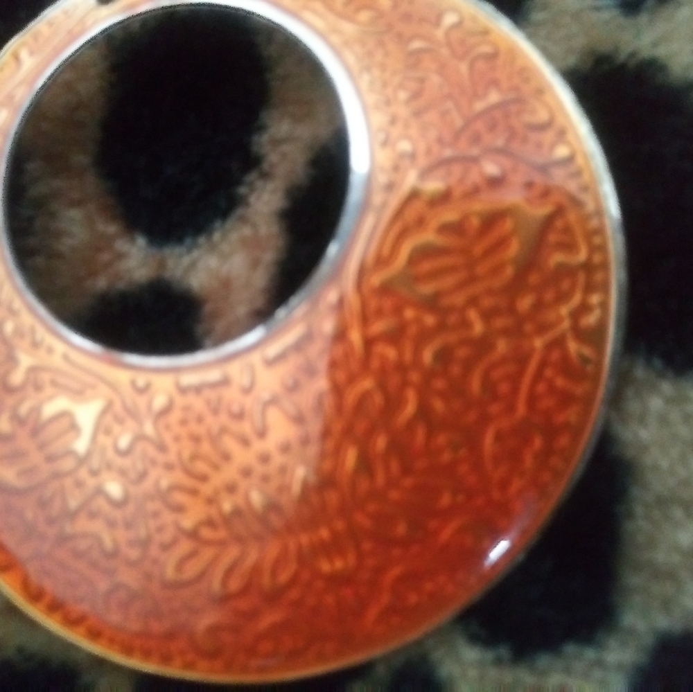 Orange earrings - Picture 2 of 3